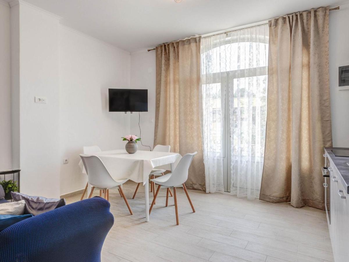 Apartments K & N Prizba Bagian luar foto